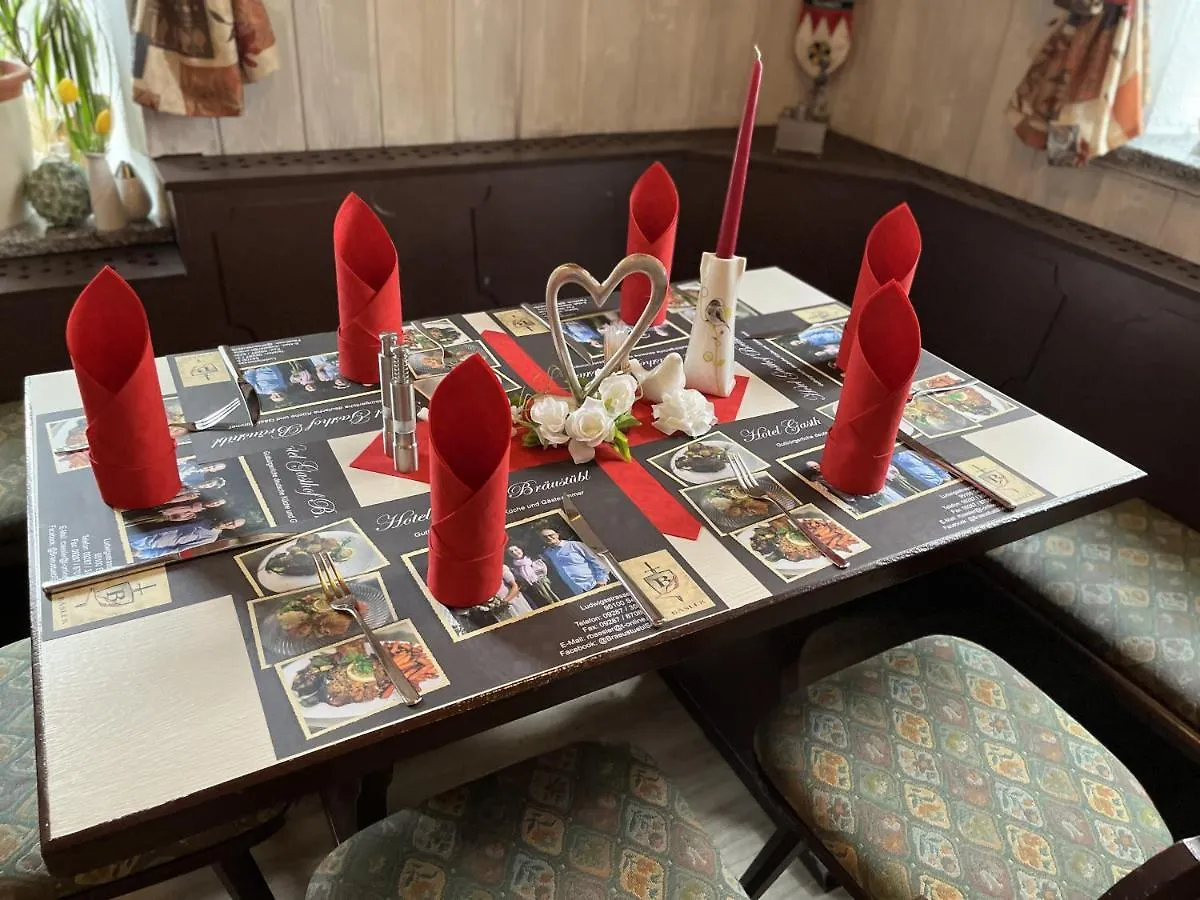 Gasthof Hotel Braeustuebl Selb Germany