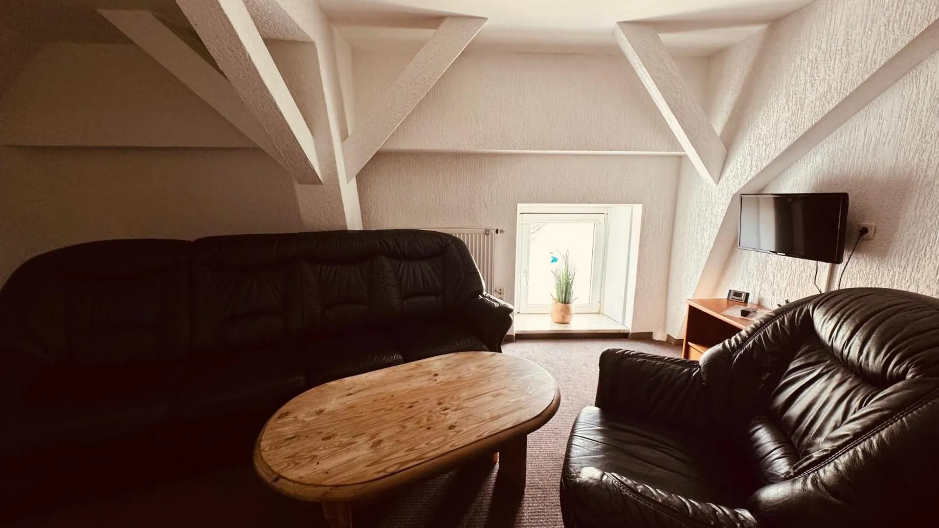 Gasthof Hotel Braeustuebl Selb 0*,
